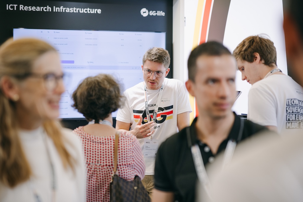 20260908-6G-CONFERENCE-BERLIN-OFFENBLENDE-MB-144